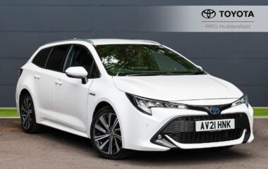 Used Toyota Corolla 1.8 VVT-h Design Touring Sports CVT Euro 6 (s/s) 5dr