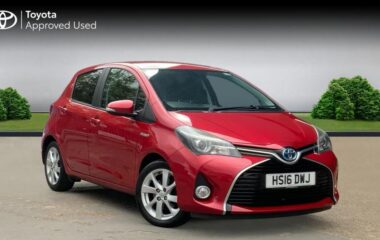Used Toyota Yaris 1.5 VVT-h Excel E-CVT Euro 6 5dr (15in Alloy)