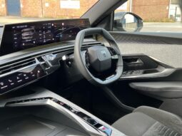Used Peugeot 5008 73kWh GT Auto 5dr full