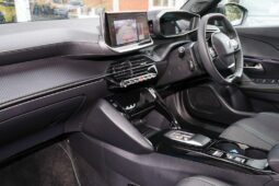 Used Peugeot 2008 50kWh GT Auto 5dr (7kW Charger) full