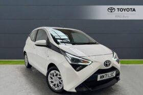 Used Toyota AYGO 1.0 VVT-i x-play Euro 6 (s/s) 5dr