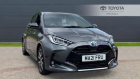 Used Toyota Yaris 1.5 VVT-h Dynamic E-CVT Euro 6 (s/s) 5dr