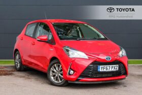 Used Toyota Yaris 1.5 VVT-h Icon Tech E-CVT Euro 6 (s/s) 5dr