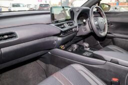 Used Lexus UX 2.0 300h F Sport Takumi E-CVT Euro 6 (s/s) 5dr full