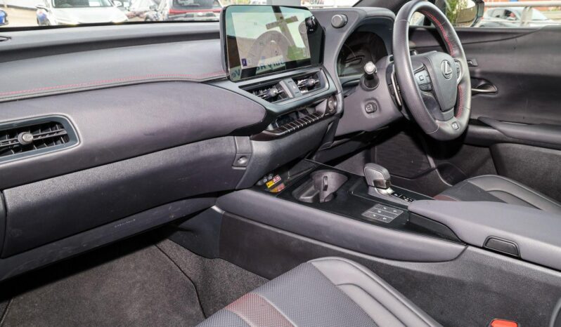 Used Lexus UX 2.0 300h F Sport Takumi E-CVT Euro 6 (s/s) 5dr full