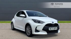 Used Toyota Yaris 1.5 VVT-h Icon E-CVT Euro 6 (s/s) 5dr