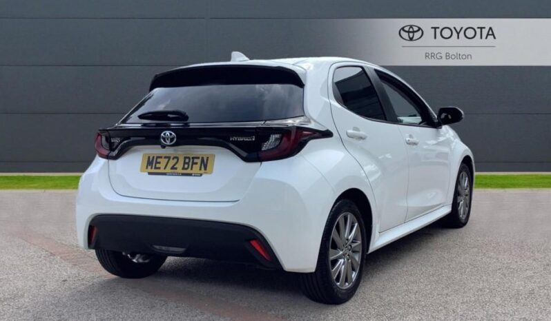 Used Toyota Yaris 1.5 VVT-h Icon E-CVT Euro 6 (s/s) 5dr full