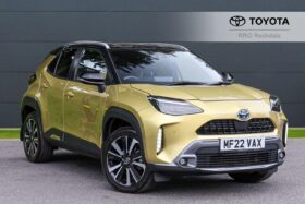 Used Toyota Yaris Cross 1.5 VVT-h Premiere Edition E-CVT AWD Euro 6 (s/s) 5dr