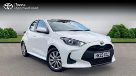 Used Toyota Yaris 1.5 VVT-h Icon E-CVT Euro 6 (s/s) 5dr