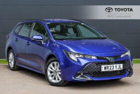 Used Toyota Corolla 2.0 VVT-h Icon Touring Sports CVT Euro 6 (s/s) 5dr