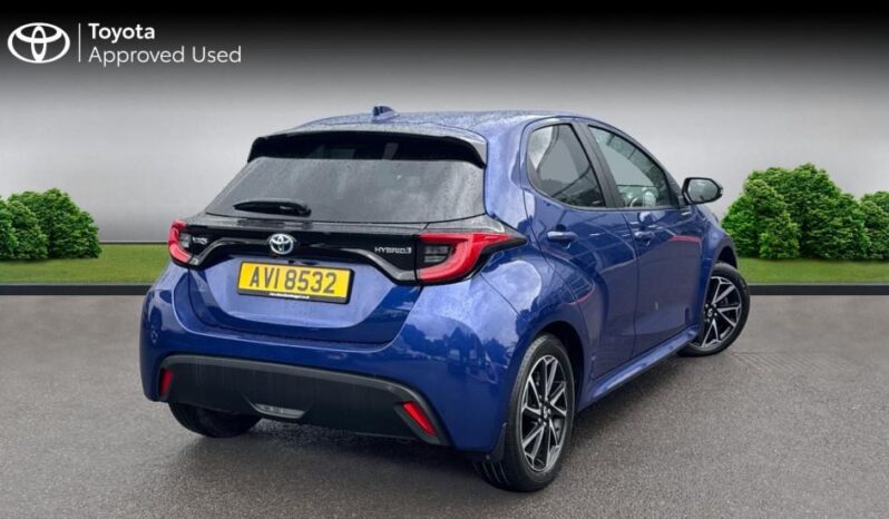 Used Toyota Yaris 1.5 VVT-h Design E-CVT Euro 6 (s/s) 5dr full