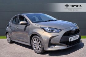 Used Toyota Yaris 1.5 VVT-h Icon E-CVT Euro 6 (s/s) 5dr
