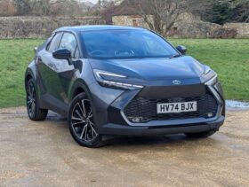 Used Toyota CHR 2.0 VVT-h 13.6 kWh Excel CVT Euro 6 (s/s) 5dr