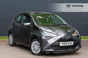 Used Toyota AYGO 1.0 VVT-i x-play Euro 6 (s/s) 5dr
