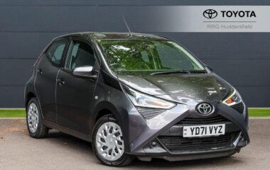 Used Toyota AYGO 1.0 VVT-i x-play Euro 6 (s/s) 5dr