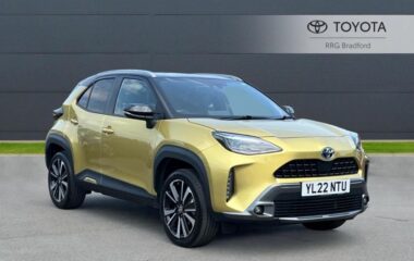 Used Toyota Yaris Cross 1.5 VVT-h Premiere Edition E-CVT Euro 6 (s/s) 5dr