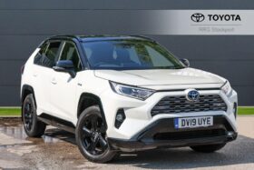 Used Toyota RAV4 2.5 VVT-h Dynamic CVT 4WD Euro 6 (s/s) 5dr