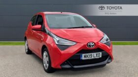 Used Toyota AYGO 1.0 VVT-i x-play Euro 6 5dr