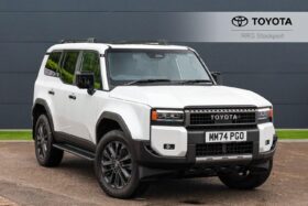 Used Toyota Land Cruiser 2.8D Invincible Auto 4WD Euro 6 (s/s) 5dr (LWB)
