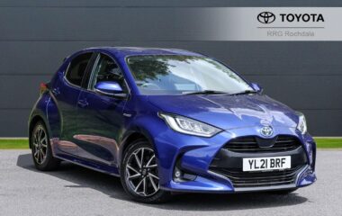 Used Toyota Yaris 1.5 VVT-h Design E-CVT Euro 6 (s/s) 5dr