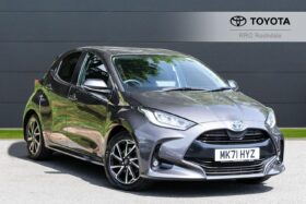 Used Toyota Yaris 1.5 VVT-h Design E-CVT Euro 6 (s/s) 5dr