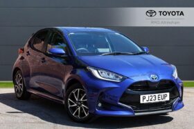 Used Toyota Yaris 1.5 VVT-h Design E-CVT Euro 6 (s/s) 5dr