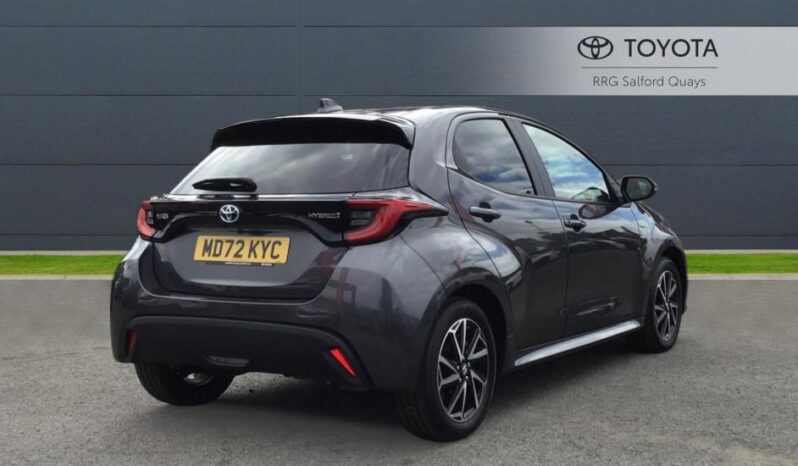 Used Toyota Yaris 1.5 VVT-h Design E-CVT Euro 6 (s/s) 5dr full
