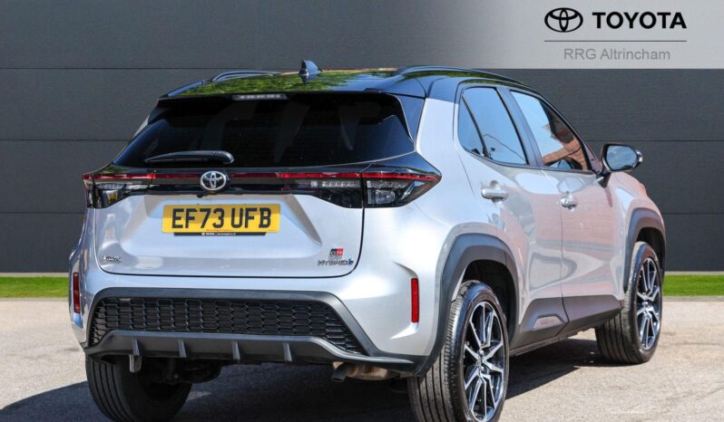 Used Toyota Yaris Cross 1.5 VVT-h GR SPORT E-CVT Euro 6 (s/s) 5dr full