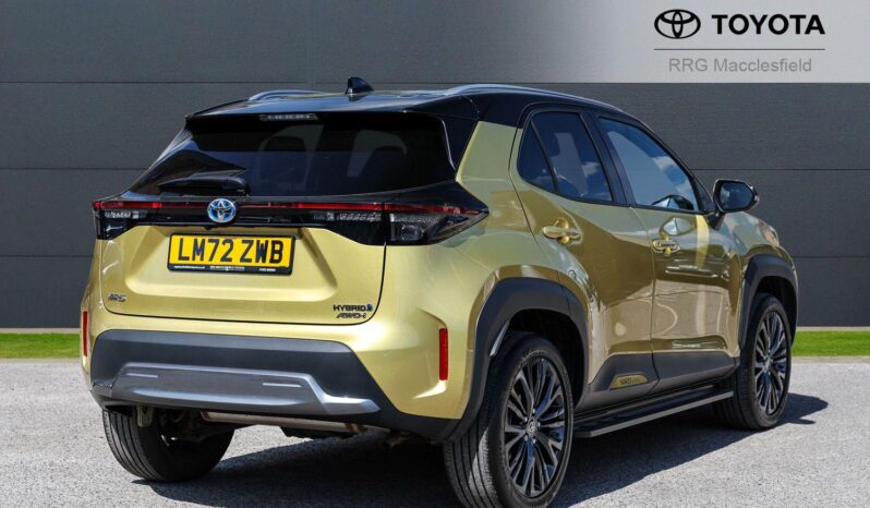 Used Toyota Yaris Cross 1.5 VVT-h Dynamic E-CVT AWD Euro 6 (s/s) 5dr full