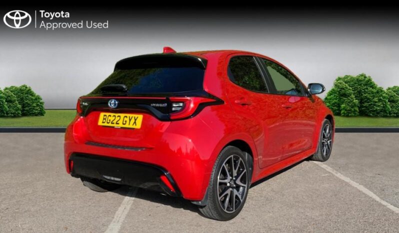 Used Toyota Yaris 1.5 VVT-h Dynamic E-CVT Euro 6 (s/s) 5dr full