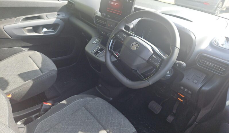 Used Vauxhall Combo Life 100kW Ultimate 52kWh 5dr Auto full