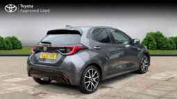 Used Toyota Yaris 1.5 VVT-h Dynamic E-CVT Euro 6 (s/s) 5dr full