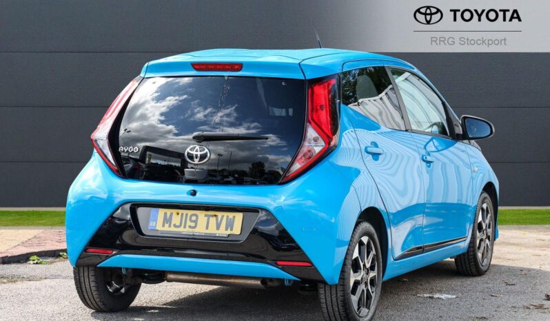 Used Toyota AYGO 1.0 VVT-i x-trend Euro 6 5dr full