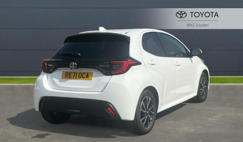 Used Toyota Yaris 1.5 VVT-h Design E-CVT Euro 6 (s/s) 5dr full