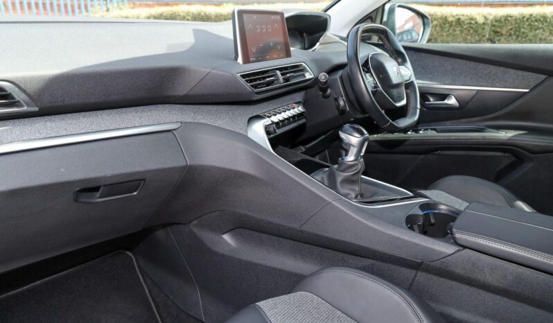 Used Peugeot 3008 1.2 PureTech Allure Euro 6 (s/s) 5dr full