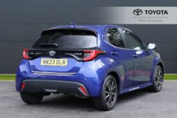 Used Toyota Yaris 1.5 VVT-h Design E-CVT Euro 6 (s/s) 5dr full