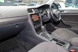 Used Volkswagen Golf 99kW e-35kWh 5dr Auto full