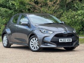 Used Toyota Yaris 1.5 VVT-h Icon E-CVT Euro 6 (s/s) 5dr