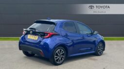 Used Toyota Yaris 1.5 VVT-h Design E-CVT Euro 6 (s/s) 5dr full