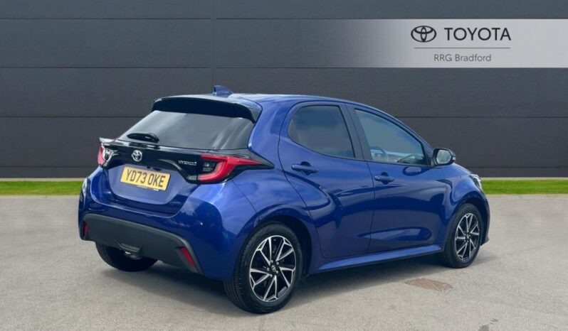Used Toyota Yaris 1.5 VVT-h Design E-CVT Euro 6 (s/s) 5dr full