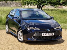 Used Toyota Corolla 1.8 VVT-h Icon Tech Touring Sports CVT Euro 6 (s/s) 5dr