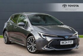Used Toyota Corolla 1.8 VVT-h Design CVT Euro 6 (s/s) 5dr