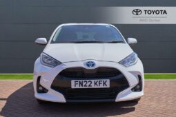 Used Toyota Yaris 1.5 VVT-h Design E-CVT Euro 6 (s/s) 5dr full