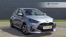 Used Toyota Yaris 1.5 VVT-h Icon E-CVT Euro 6 (s/s) 5dr