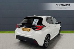 Used Toyota Yaris 1.5 VVT-h Design E-CVT Euro 6 (s/s) 5dr full