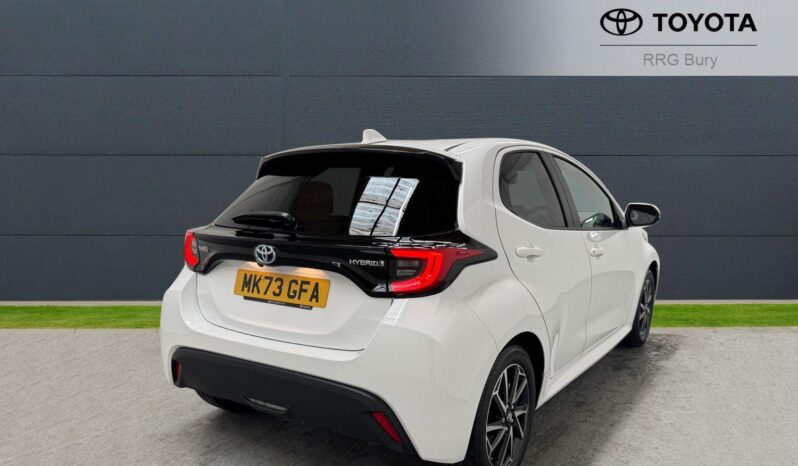 Used Toyota Yaris 1.5 VVT-h Design E-CVT Euro 6 (s/s) 5dr full