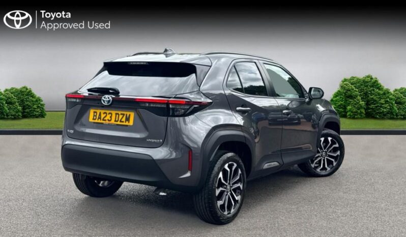 Used Toyota Yaris Cross 1.5 VVT-h Design E-CVT Euro 6 (s/s) 5dr full