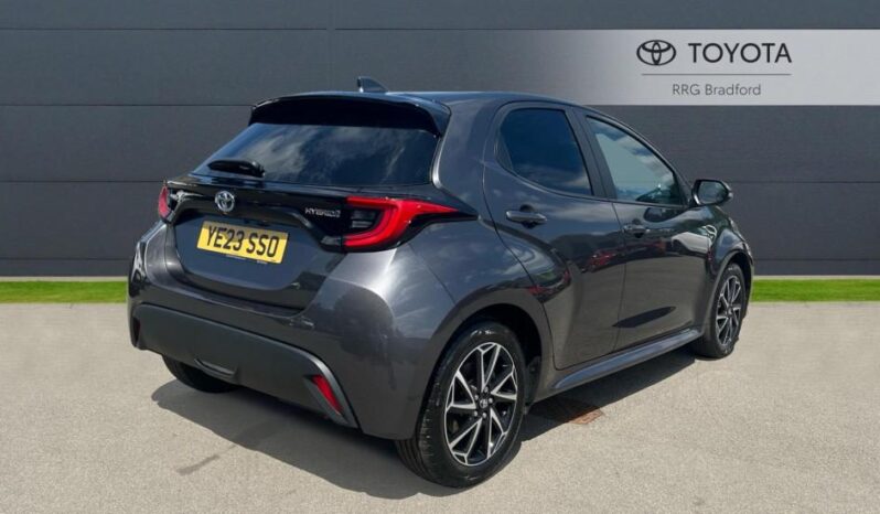 Used Toyota Yaris 1.5 VVT-h Design E-CVT Euro 6 (s/s) 5dr full