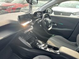 Used Peugeot 208 50kWh Allure Auto 5dr full