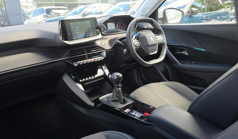 Used Peugeot 2008 1.2 PureTech Allure Euro 6 (s/s) 5dr full